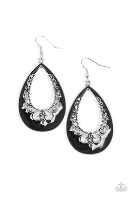 paparazzi-accessories-compliments-to-the-chic-black-earrings