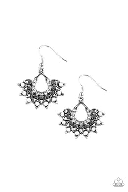 paparazzi-accessories-gypsy-glitz-white-earrings
