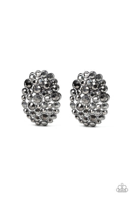 paparazzi-accessories-daring-dazzle-black-post earrings