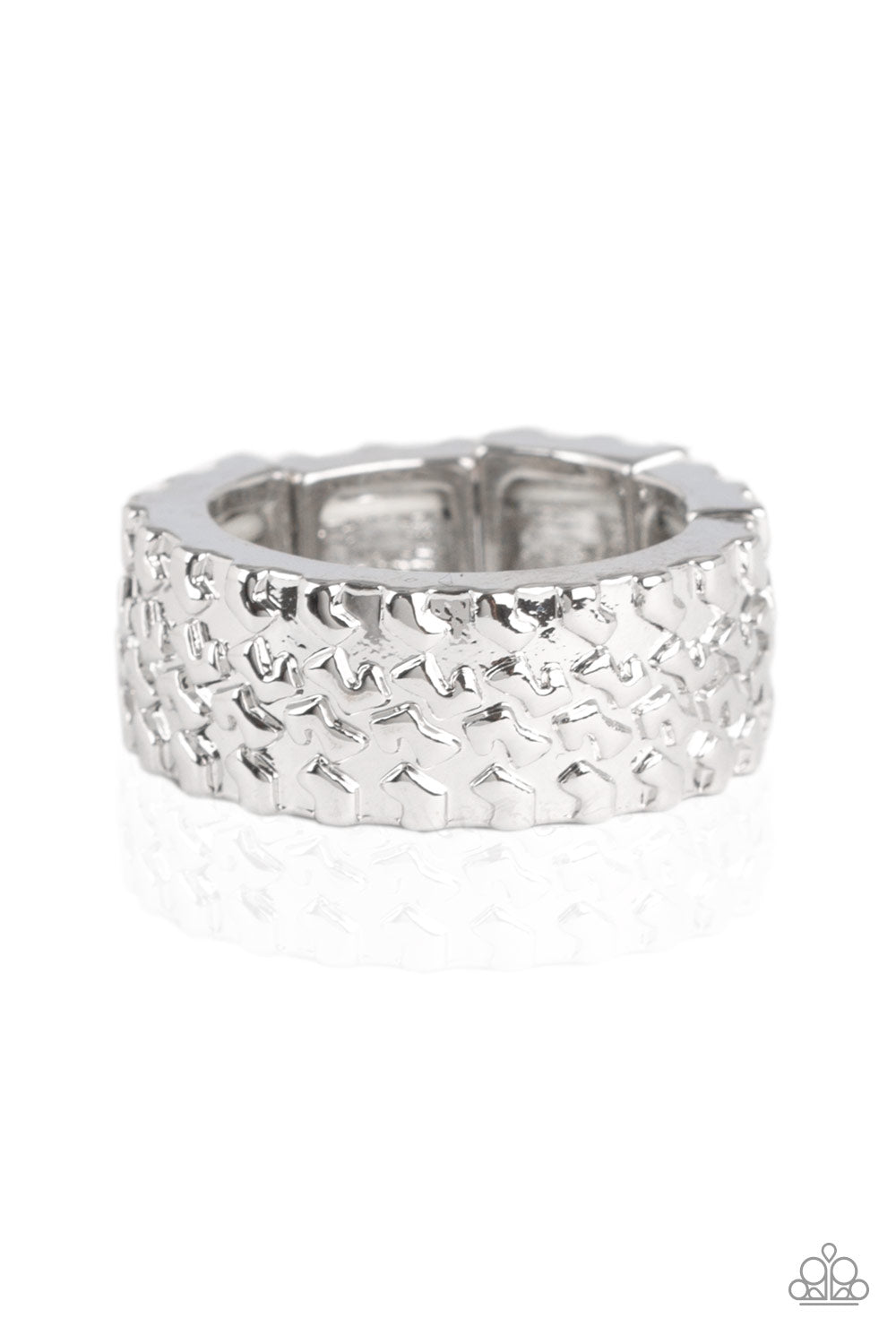 paparazzi-accessories-all-wheel-drive-silver-ring