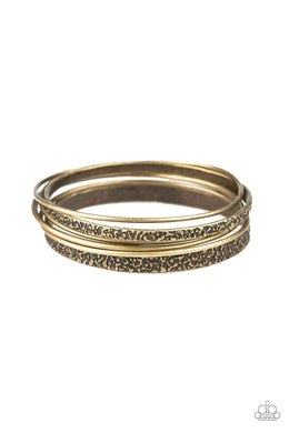 paparazzi-accessories-full-circle-brass-bracelet