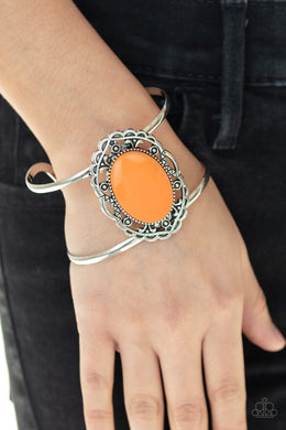 paparazzi-accessories-vibrantly-vibrant-orange-bracelet