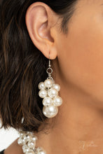 Load image into Gallery viewer, Regal  - Paparazzi Jewelry
