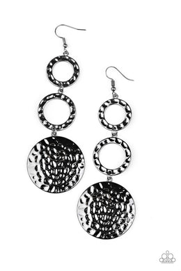 paparazzi-accessories-blooming-baubles-black-earrings