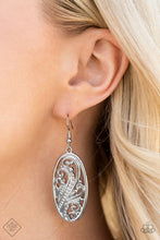 Load image into Gallery viewer, Glimpses of Malibu - Complete Trend Blend  - Paparazzi Jewelry
