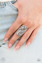Load image into Gallery viewer, Glimpses of Malibu - Complete Trend Blend  - Paparazzi Jewelry
