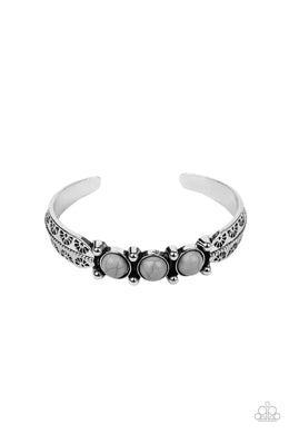paparazzi-accessories-mojave-glyphs-silver-bracelet