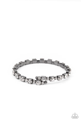 paparazzi-accessories-photo-op-black-bracelet