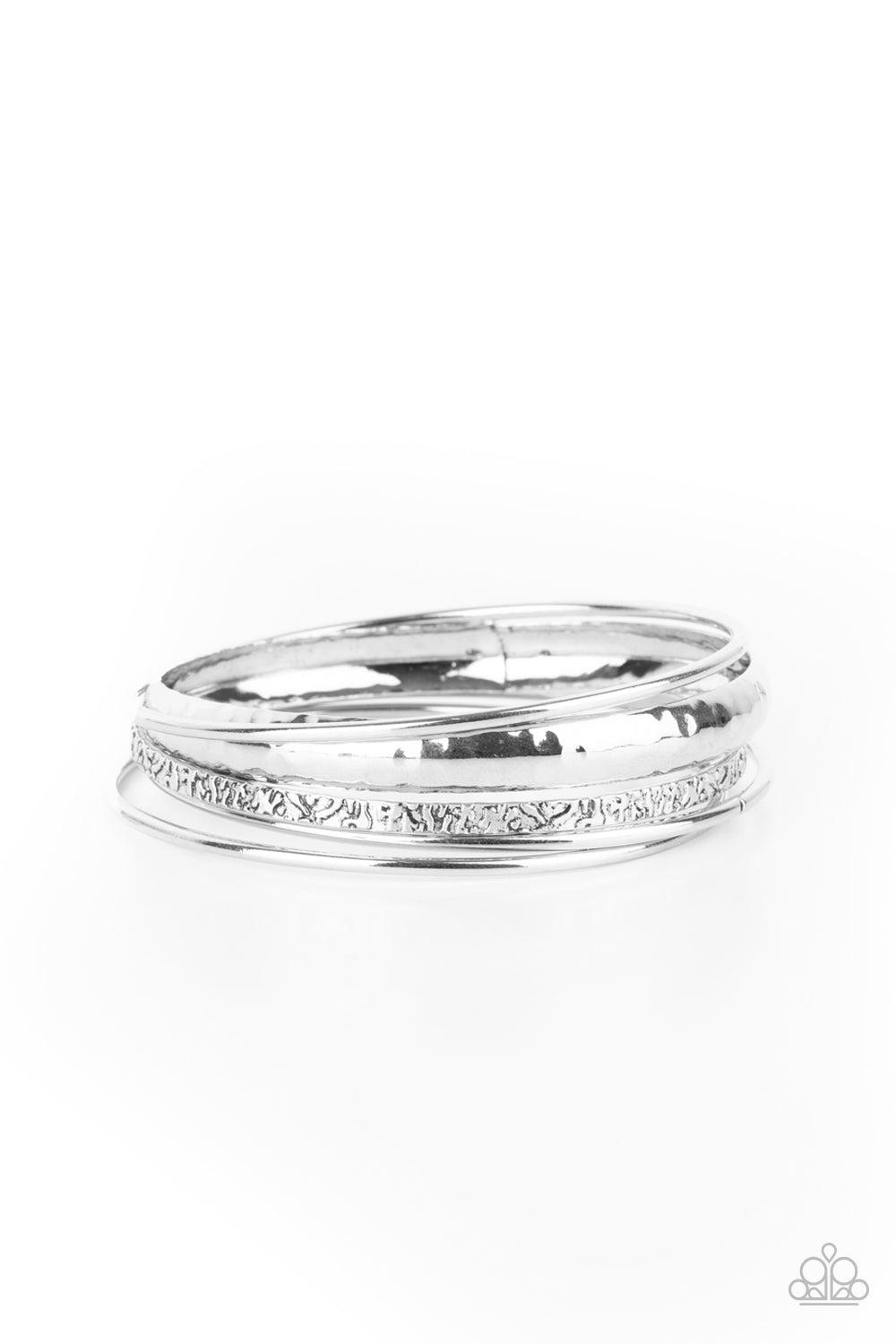 paparazzi-accessories-get-into-gear-silver-bracelet