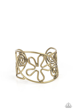 paparazzi-accessories-groovy-sensations-brass-bracelet