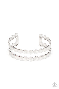 paparazzi-accessories-on-the-spot-shimmer-silver-bracelet