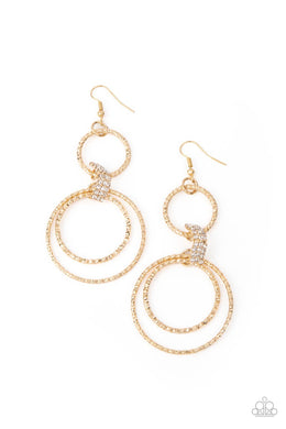paparazzi-accessories-getting-hitched-gold-earrings