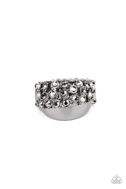 paparazzi-accessories-prismatically-motley-black-ring