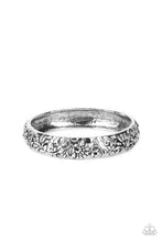 Load image into Gallery viewer, paparazzi-accessories-victorian-meadow-silver-bracelet
