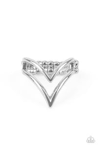 paparazzi-accessories-adventurously-angled-silver-ring