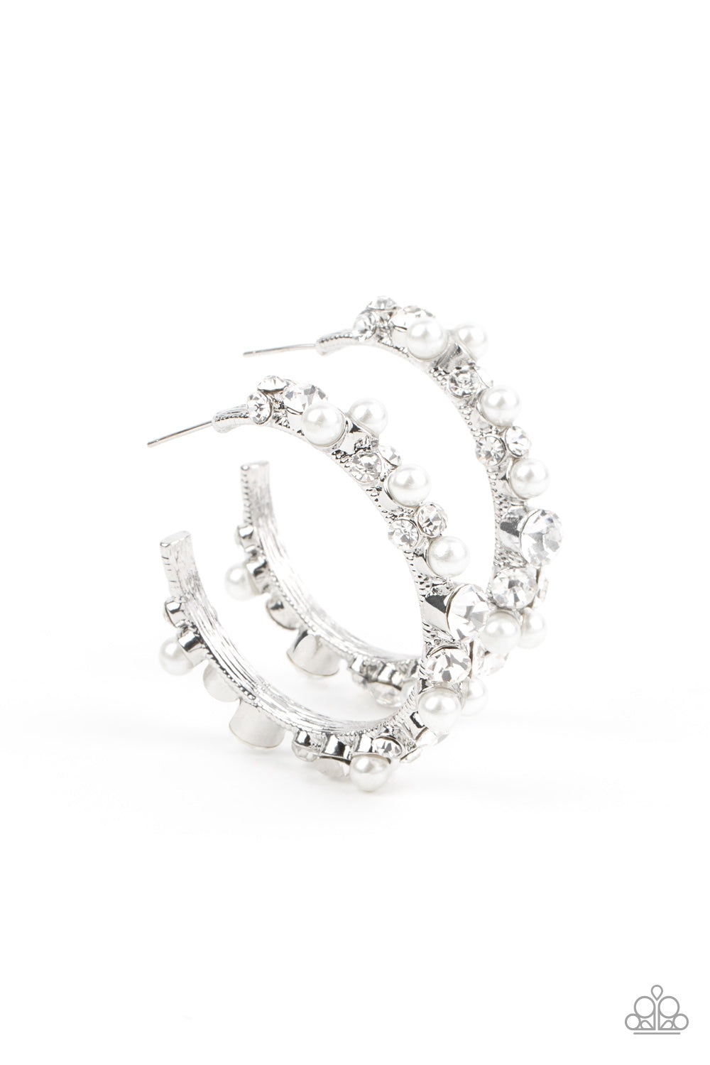 paparazzi-accessories-let-there-be-socialite-white-earrings