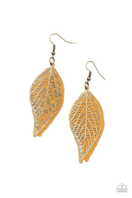 paparazzi-accessories-leafy-luxury-brass-earrings