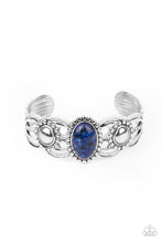 Load image into Gallery viewer, paparazzi-accessories-solar-solstice-blue-bracelet
