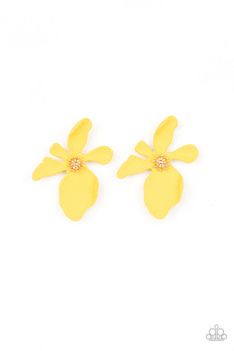 paparazzi-accessories-hawaiian-heiress-yellow-post earrings