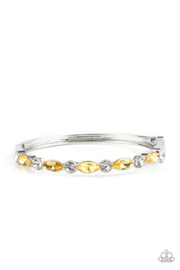 paparazzi-accessories-petitely-powerhouse-yellow-bracelet