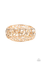Load image into Gallery viewer, paparazzi-accessories-courtyard-couture-gold-bracelet
