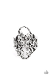 paparazzi-accessories-flirtatiously-flowering-white-ring