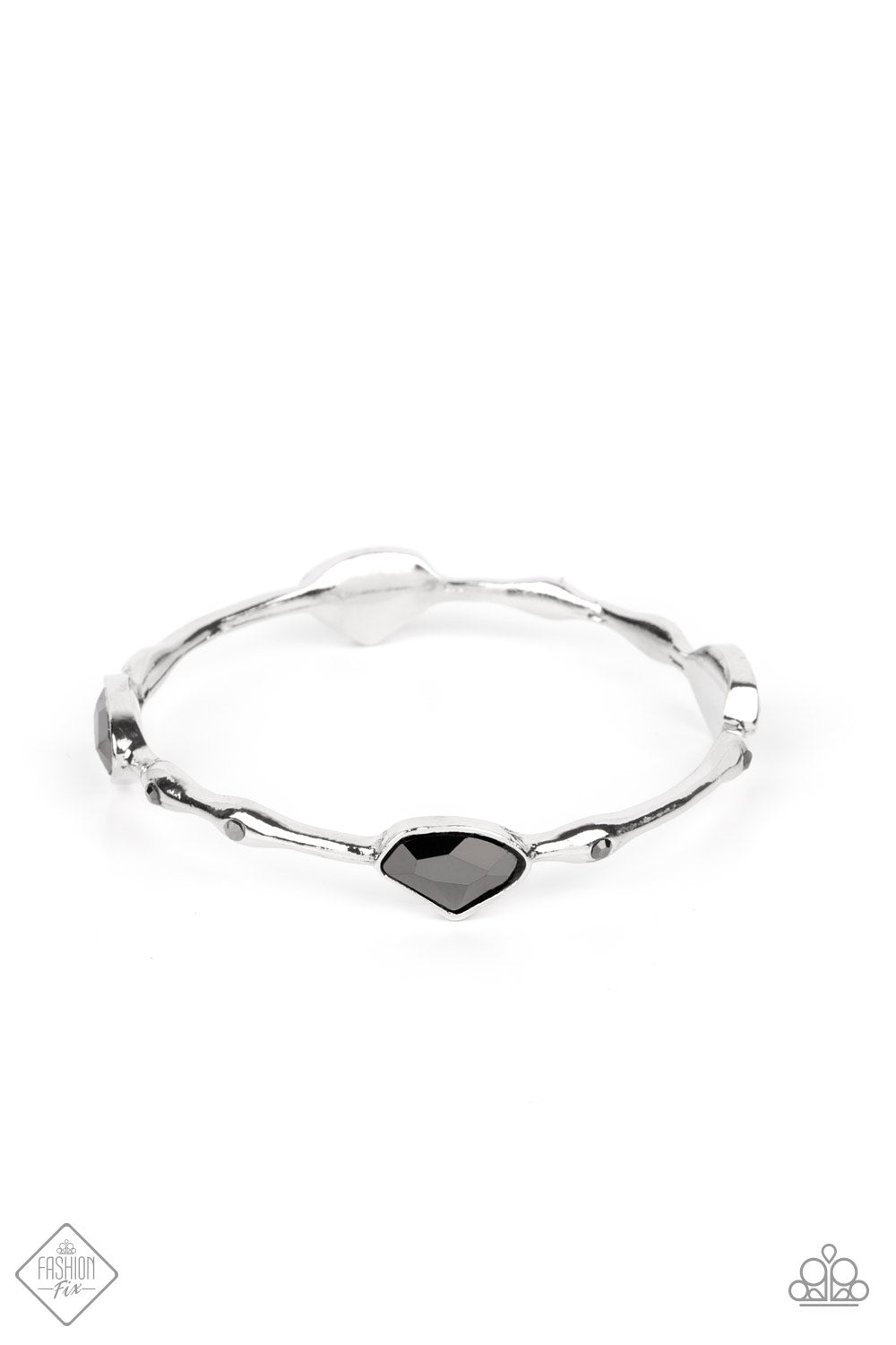 paparazzi-accessories-chiseled-craze-silver-bracelet