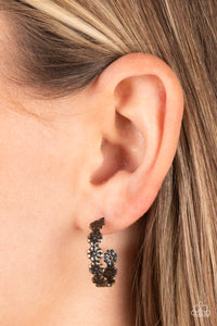 Floral Fad - Brass Earrings - Paparazzi Jewelry