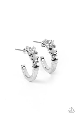 paparazzi-accessories-starfish-showpiece-white-earrings