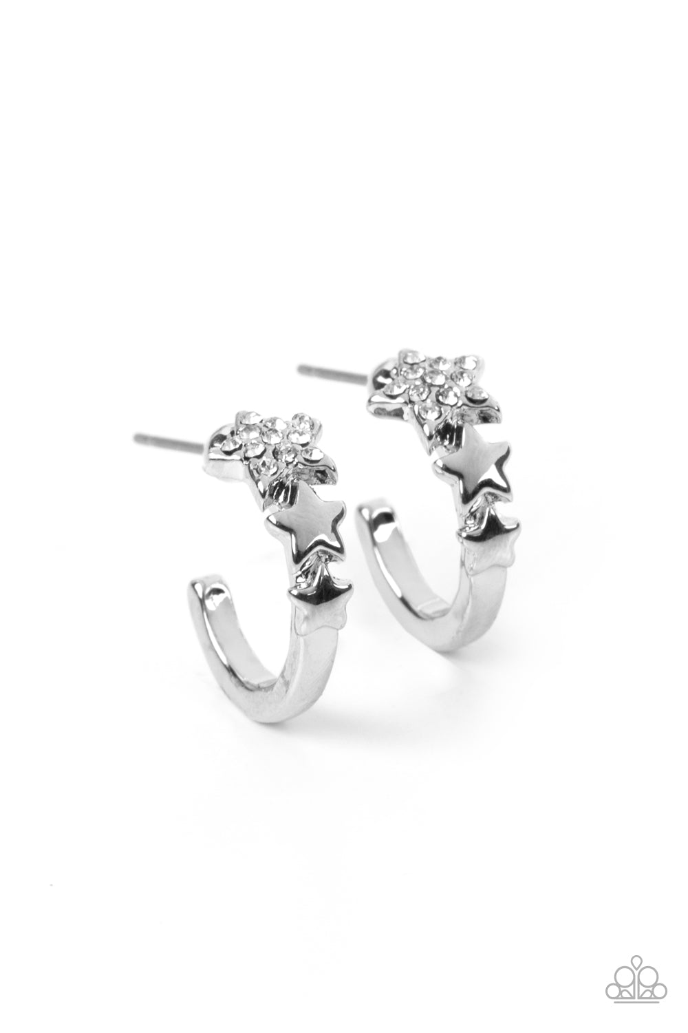 paparazzi-accessories-starfish-showpiece-white-earrings