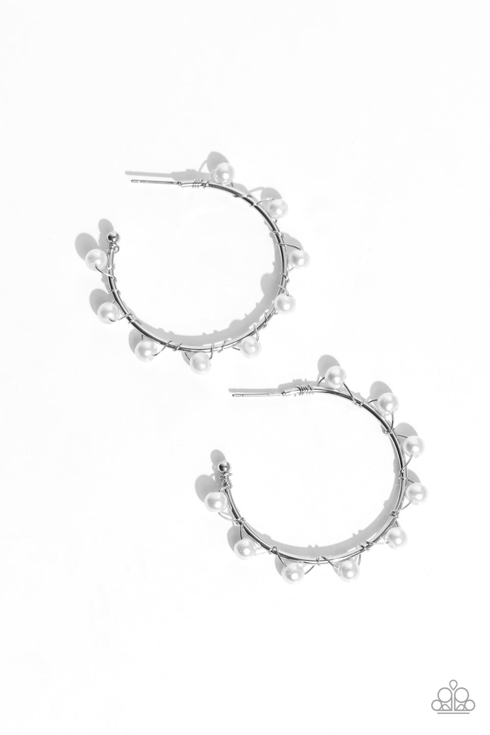 paparazzi-accessories-night-at-the-gala-white-earrings