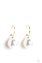 Load image into Gallery viewer, paparazzi-accessories-pearl-of-my-eye-gold-earrings
