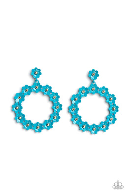 paparazzi-accessories-daisy-meadows-blue-post earrings