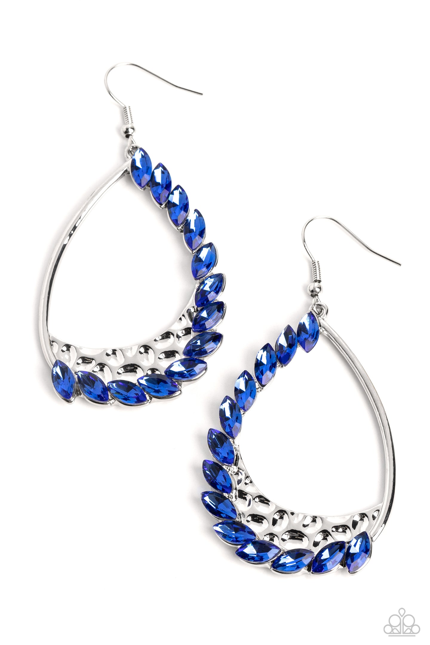 paparazzi-accessories-looking-sharp-blue-earrings