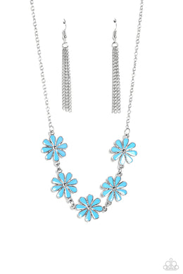 paparazzi-accessories-flora-fantasy-blue-necklace