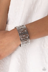 Garden Walls - White Bracelet - Paparazzi Jewelry