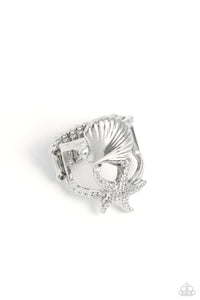 paparazzi-accessories-seashell-showcase-silver-ring