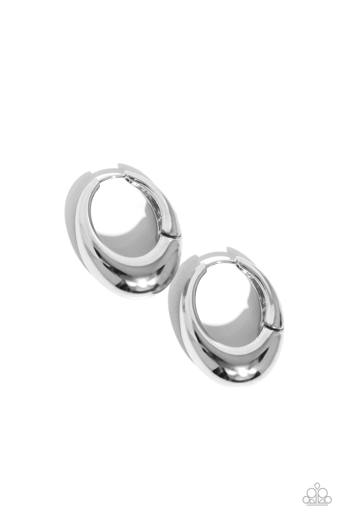 paparazzi-accessories-oval-official-silver-earrings